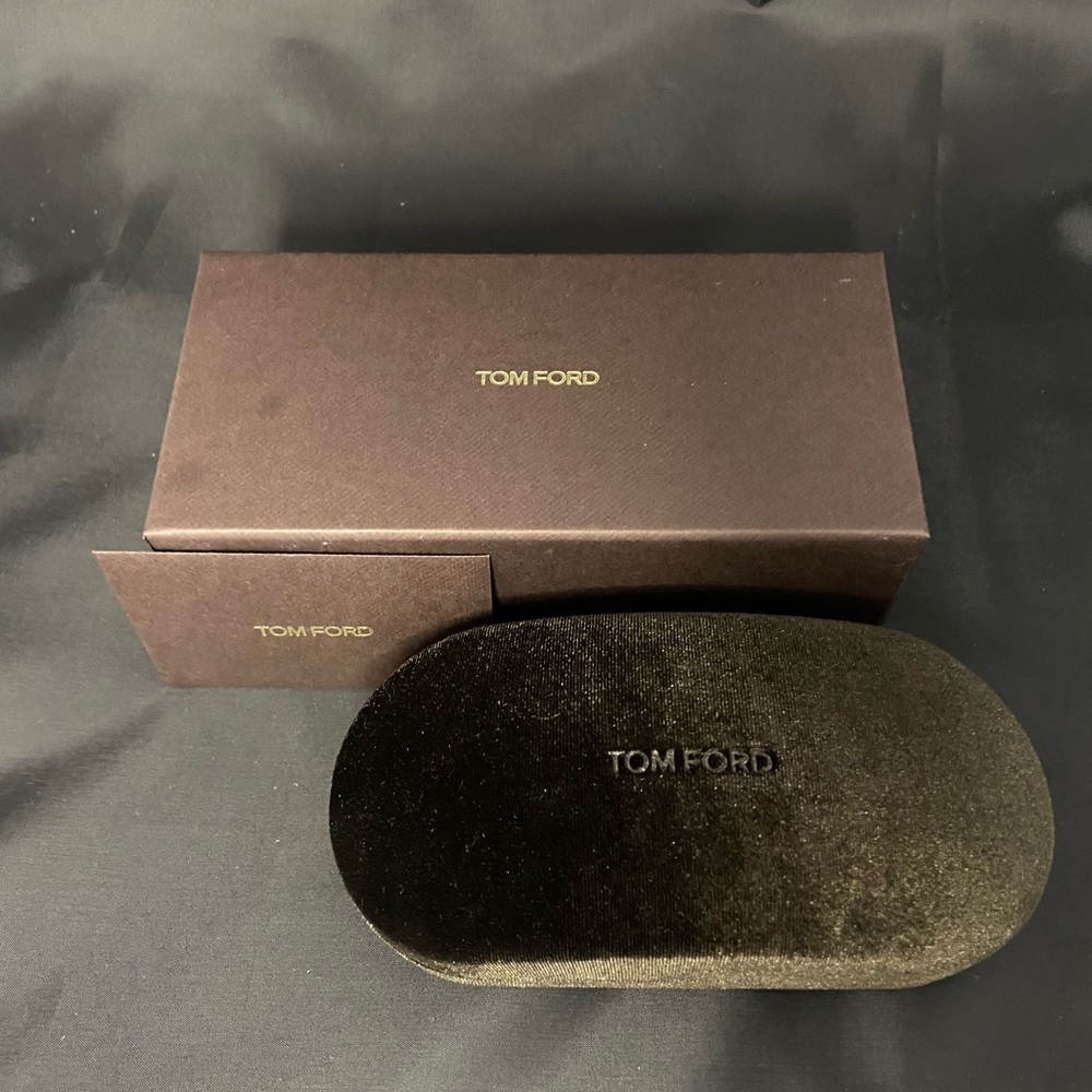 Tom Ford Sunglasses case with Box
